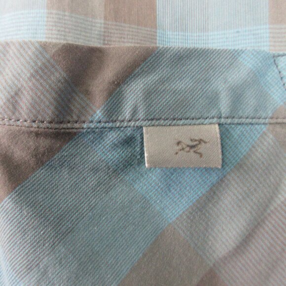 Arcteryx Men's Peakline Plaid Shirt Blue Grey Button Hiking Outdoor Casual 154 - Picture 3 of 12